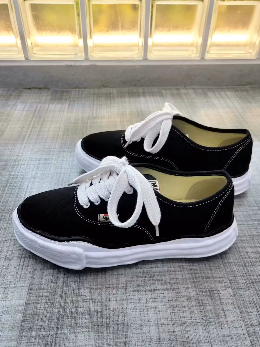 Maison Mihara Yasuhiro Baker OG Sole Canvas Low 'Black' A02FW704-BLACK Maison Mihara Yasuhiro Baker OG Sole Canvas Low 'Black' A02FW704-BLACK